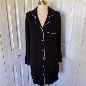 Stars Above Black Pajama Shirt with White Trim NWOT size M